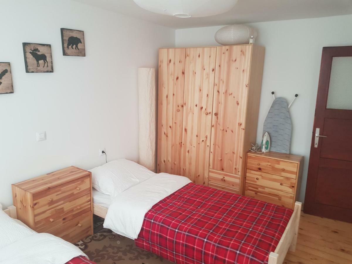 Apartmani Andrej Udbina Bagian luar foto