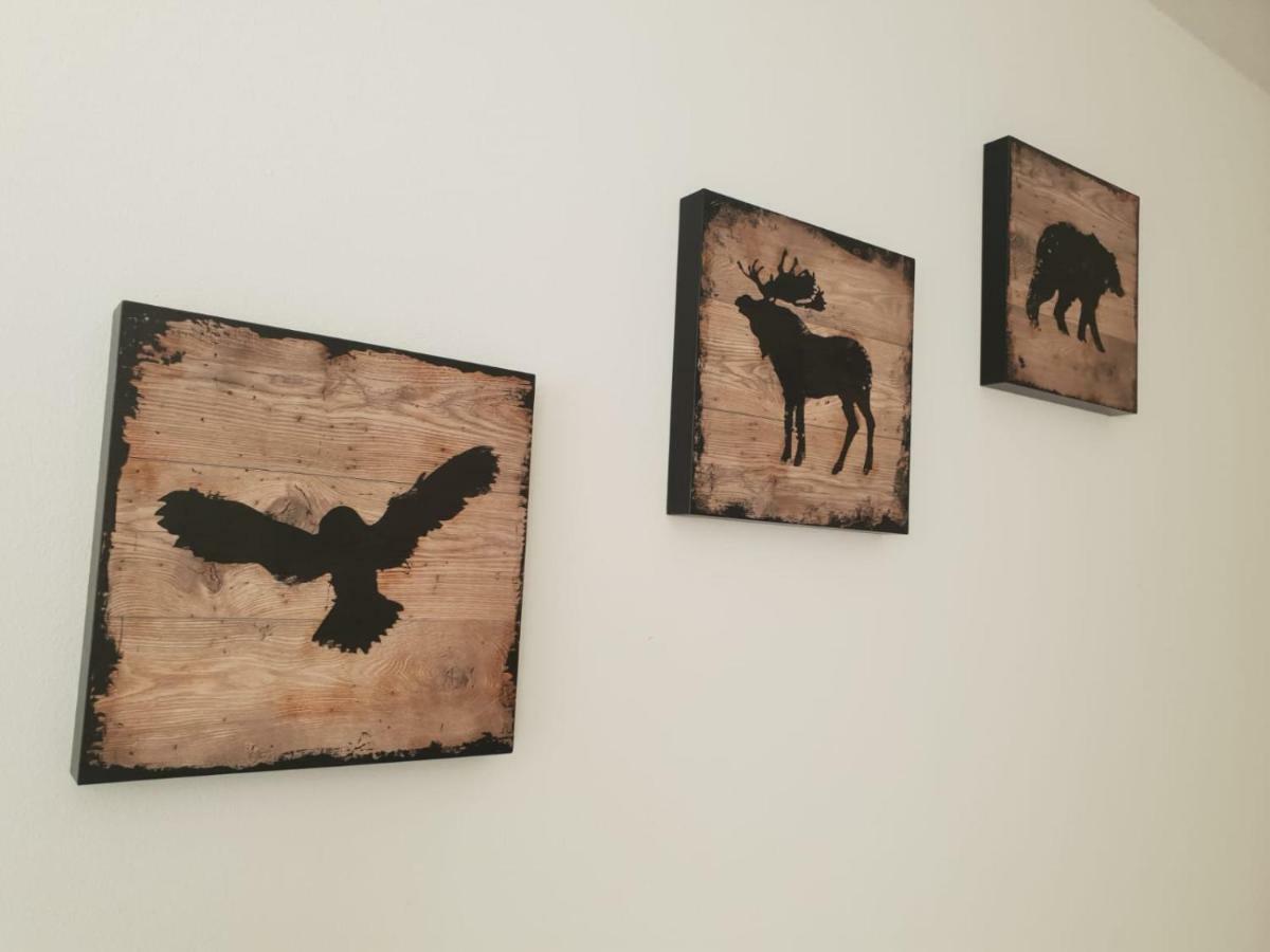 Apartmani Andrej Udbina Bagian luar foto