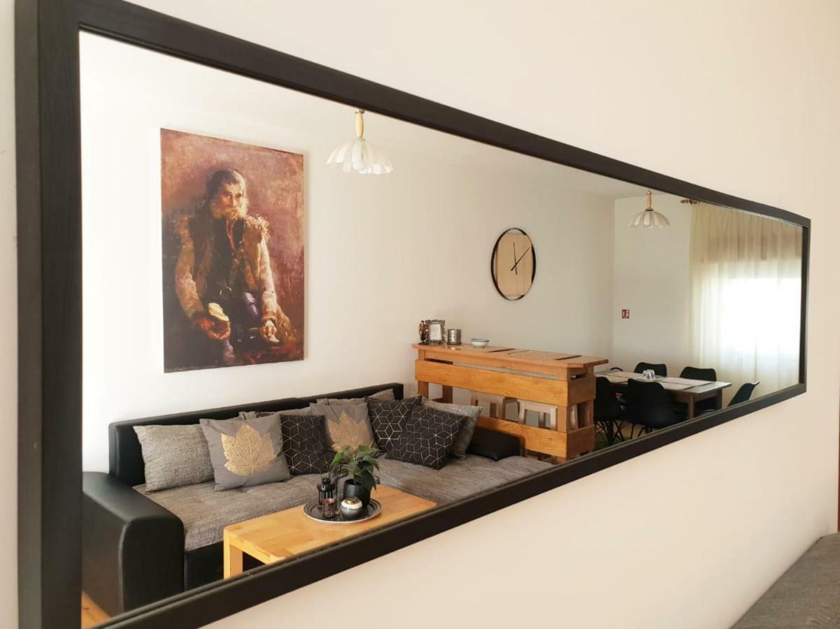 Apartmani Andrej Udbina Bagian luar foto